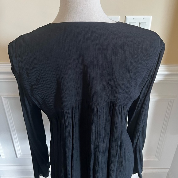 Mossimo, Black & Ivory embroidered open front Boho fringed blouse/cardigan. - Picture 11 of 15